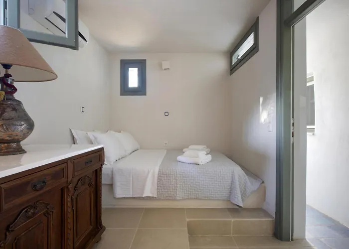 Βίλα Erato - Ideal Family For 8 - Pool, Sea Views Νάουσα