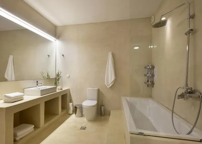 Villa Erato - Ideal Family For 8 - Pool, Sea Views *